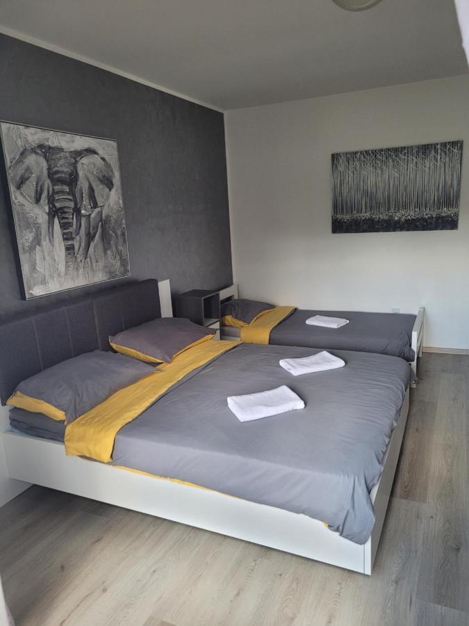 Zale Apartmani Zadar Extérieur photo